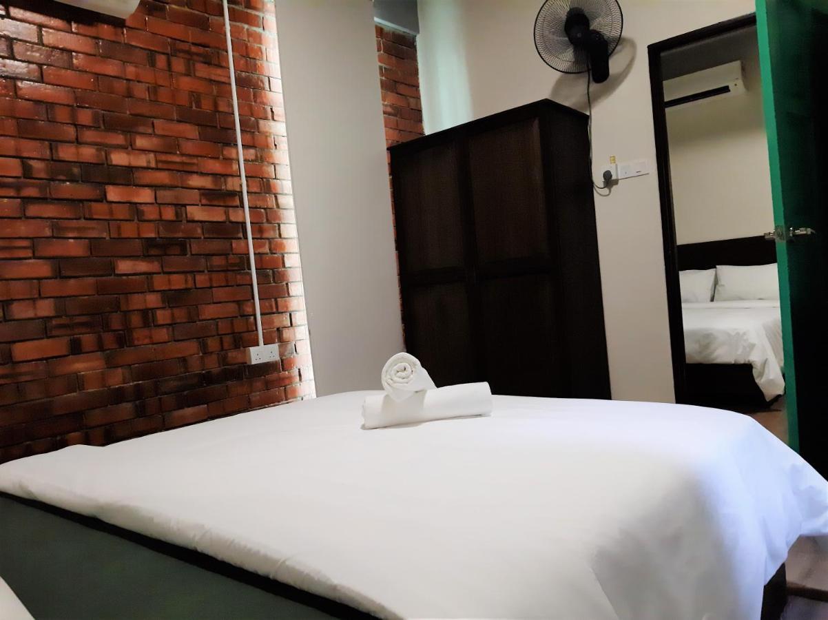 Blue Eyes Hotel Kepala Batas  Esterno foto